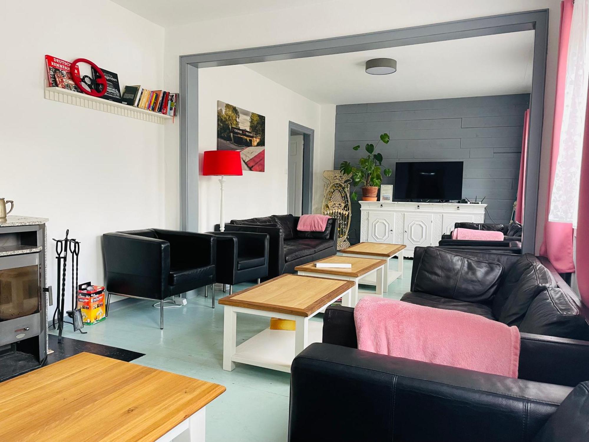 Ferienhaus Backesgarten Fuer 22 Personen Neichen Εξωτερικό φωτογραφία