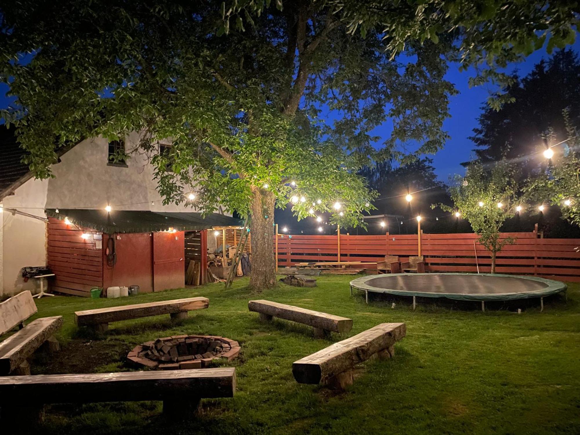 Ferienhaus Backesgarten Fuer 22 Personen Neichen Εξωτερικό φωτογραφία